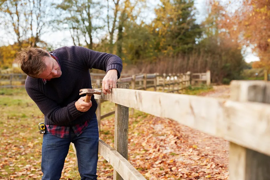 Expert Wood Fencing Chattanooga, TN Expert Wood Fencing Chattanooga, TN