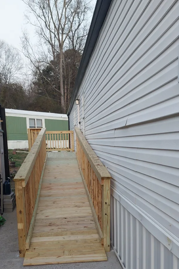 Expert Fence Contractor